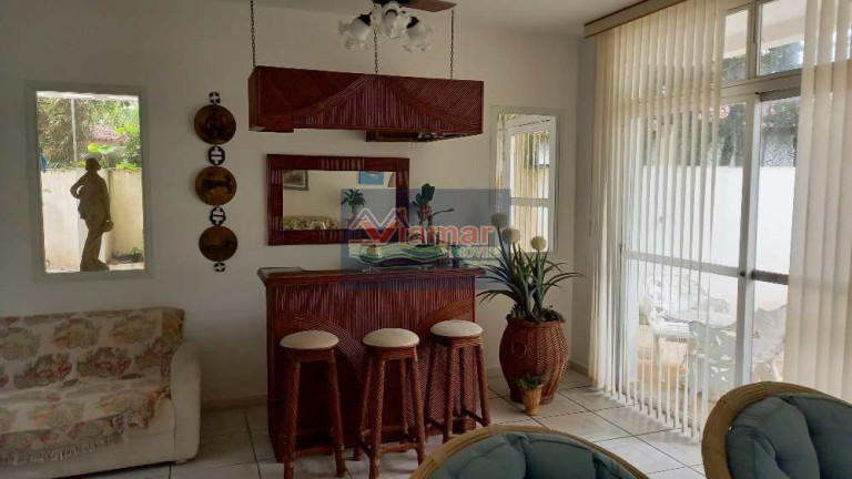 Imagem Casa com 4 Quartos à Venda, 313 m² em Enseada - Guarujá Imagem Casa com 4 Quartos à Venda, 313 m² em Enseada - Guarujá