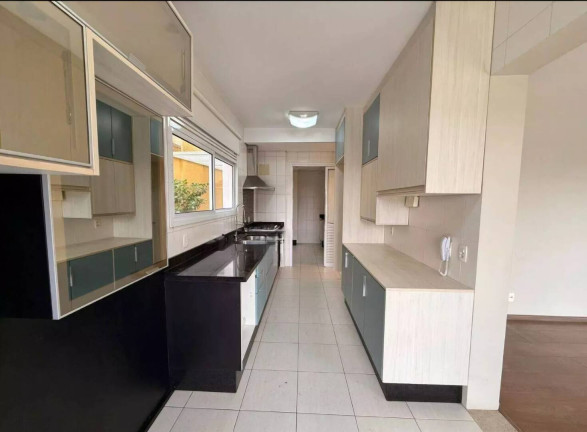 Imagem Casa com 4 Quartos à Venda, 353 m² em Cotia Imagem Casa com 4 Quartos à Venda, 353 m² em Cotia