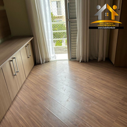 Imagem Casa de Condomínio com 2 Quartos para Alugar, 70 m² em Granja Viana - Cotia Imagem Casa de Condomínio com 2 Quartos para Alugar, 70 m² em Granja Viana - Cotia