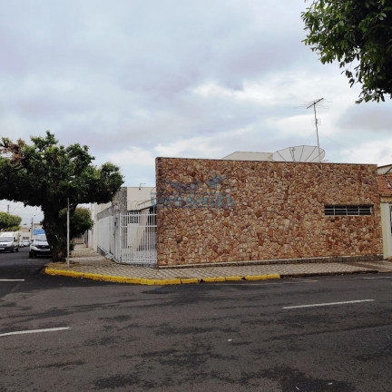 Imagem Casa com 3 Quartos à Venda, 208 m² em Centro - Birigui Imagem Casa com 3 Quartos à Venda, 208 m² em Centro - Birigui