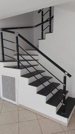 Imagem Casa com 2 Quartos à Venda, 211 m² em Granja Viana - Cotia Imagem Casa com 2 Quartos à Venda, 211 m² em Granja Viana - Cotia
