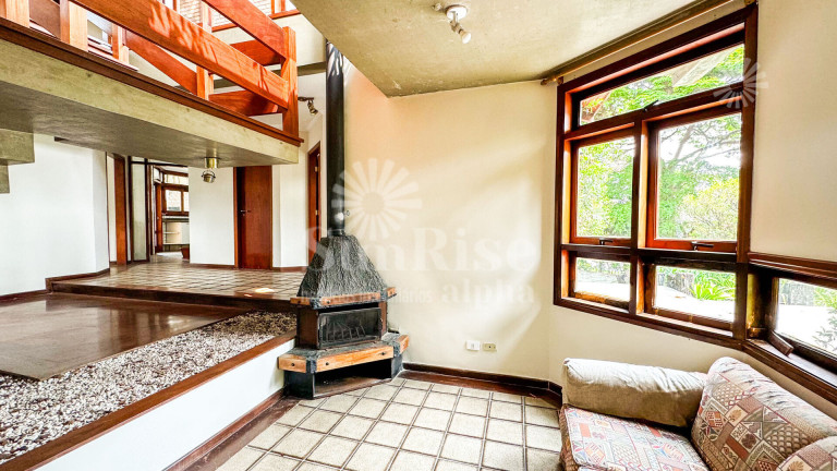 Imagem Casa com 3 Quartos à Venda, 420 m² em Residencial Cinco (alphaville) - Santana De Parnaíba Imagem Casa com 3 Quartos à Venda, 420 m² em Residencial Cinco (alphaville) - Santana De Parnaíba