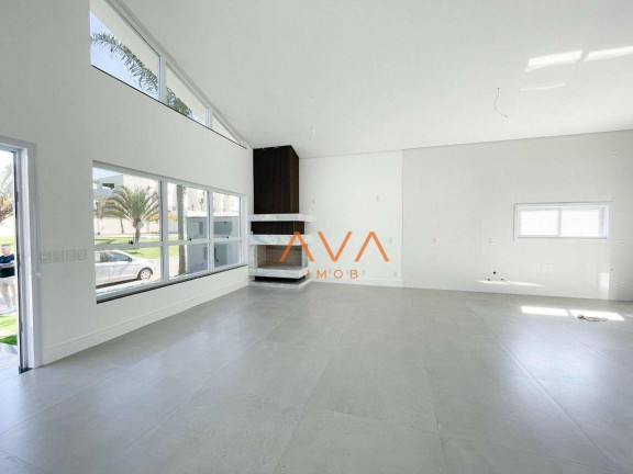 Casa com 3 Quartos à Venda, 208 m² em Ingleses - Florianópolis