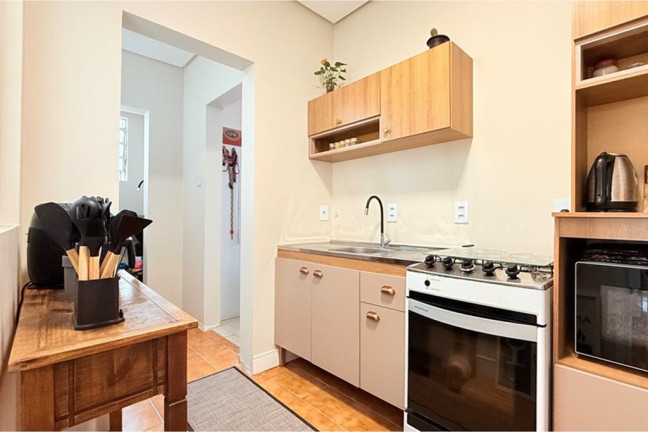Imagem Apartamento com 2 Quartos à Venda, 76 m² em Centro Histórico - Porto Alegre Imagem Apartamento com 2 Quartos à Venda, 76 m² em Centro Histórico - Porto Alegre