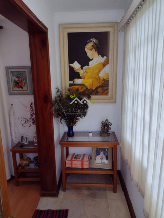 Imagem Casa com 4 Quartos à Venda, 250 m² em Vila Nova Suíça - Campos Do Jordão