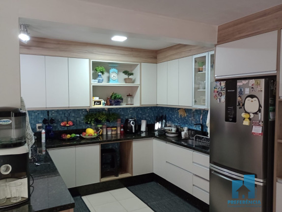 Imagem Casa com 3 Quartos à Venda, 240 m² em Uvaranas - Ponta Grossa Imagem Casa com 3 Quartos à Venda, 240 m² em Uvaranas - Ponta Grossa