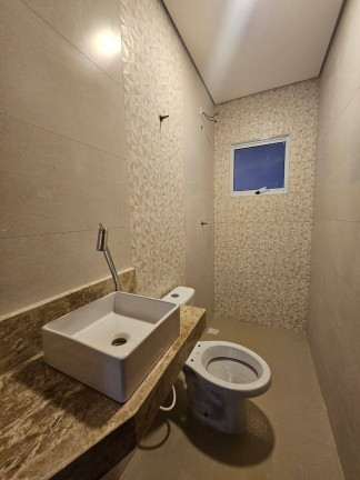 Imagem Casa com 2 Quartos à Venda, 108 m² em Tupi - Praia Grande