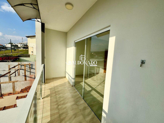 Imagem Casa com 3 Quartos à Venda, 185 m² em Centro - Extrema Imagem Casa com 3 Quartos à Venda, 185 m² em Centro - Extrema