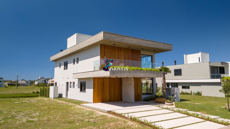 Imagem Casa de Condomínio com 4 Quartos à Venda, 359 m² em Centro - Torres Imagem Casa de Condomínio com 4 Quartos à Venda, 359 m² em Centro - Torres
