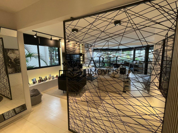 Imagem Apartamento com 4 Quartos à Venda, 247 m² em Aclimação - São Paulo Imagem Apartamento com 4 Quartos à Venda, 247 m² em Aclimação - São Paulo