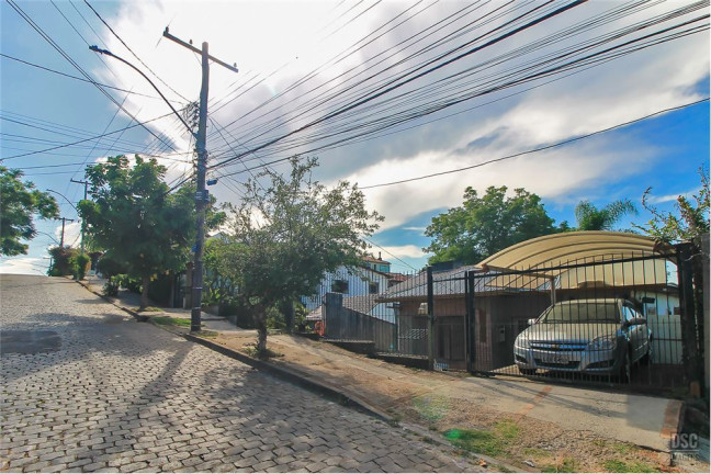 Imagem Imóvel à Venda, em Camaquã - Porto Alegre Imagem Imóvel à Venda, em Camaquã - Porto Alegre