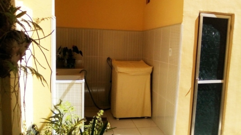 Imagem Casa com 3 Quartos para Temporada, em Centro - Cabo Frio Imagem Casa com 3 Quartos para Temporada, em Centro - Cabo Frio