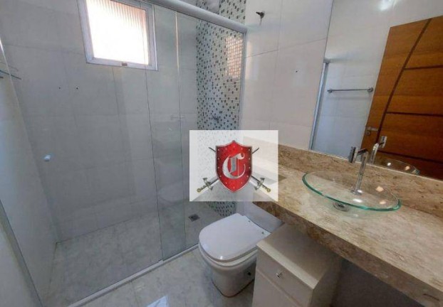 Imagem Sobrado com 3 Quartos à Venda, 208 m² em Jardim Santa Clara - Guarulhos Imagem Sobrado com 3 Quartos à Venda, 208 m² em Jardim Santa Clara - Guarulhos