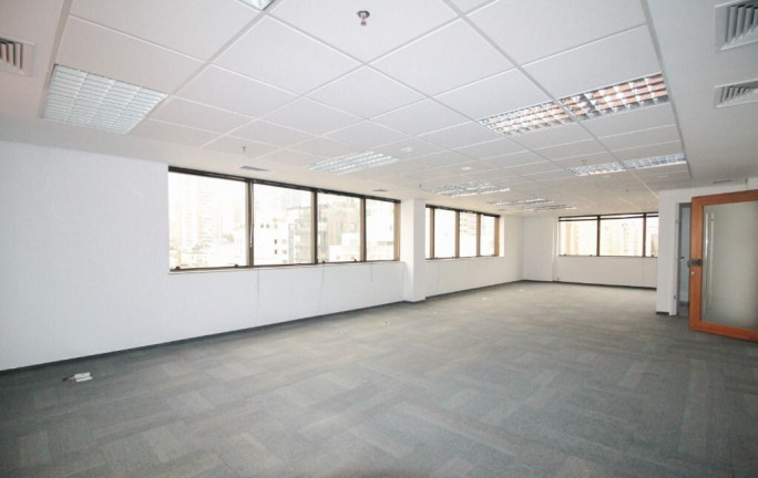 Sala Comercial à Venda, 102 m² em Perdizes - São Paulo