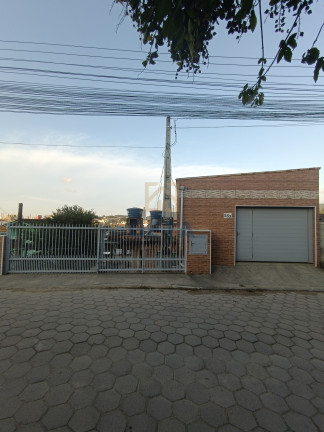 Casa com 2 Quartos à Venda, 80 m² em Cedros - Camboriú