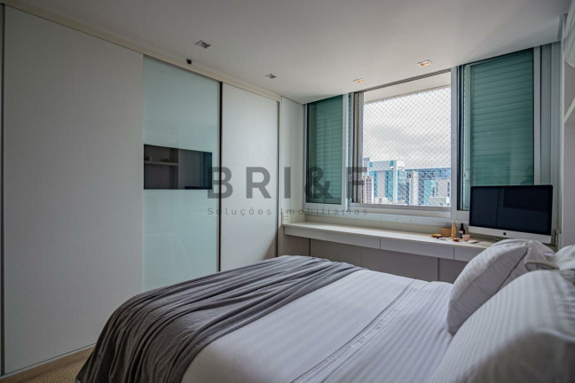 Imagem Apartamento com 2 Quartos à Venda ou Locação, 131 m² em Jardim Europa - São Paulo Imagem Apartamento com 2 Quartos à Venda ou Locação, 131 m² em Jardim Europa - São Paulo