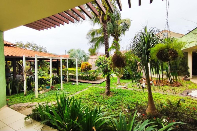 Casa com 4 Quartos à Venda, 455 m² em Jardim Atlântico - Maricá
