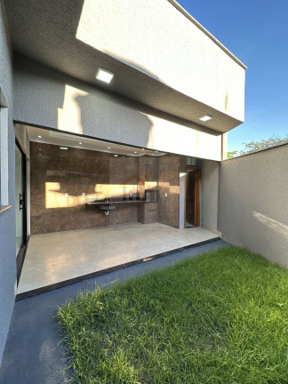 Imagem Casa com 3 Quartos à Venda, 128 m² em Jardim Mont Serrat - Aparecida De Goiânia