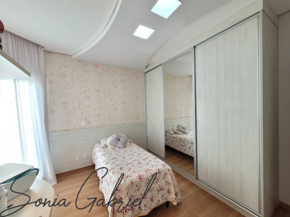 Imagem Casa com 4 Quartos à Venda, em Bosque - Vinhedo Imagem Casa com 4 Quartos à Venda, em Bosque - Vinhedo