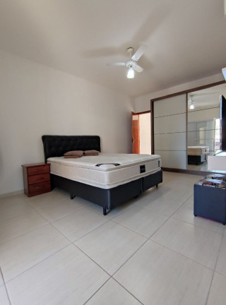 Imagem Casa com 3 Quartos à Venda, 250 m² em Vila Guilhermina - Praia Grande Imagem Casa com 3 Quartos à Venda, 250 m² em Vila Guilhermina - Praia Grande