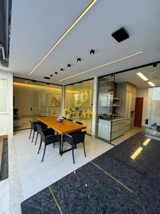 Imagem Casa com 4 Quartos à Venda, 260 m² em Mangabeiras - Sete Lagoas Imagem Casa com 4 Quartos à Venda, 260 m² em Mangabeiras - Sete Lagoas