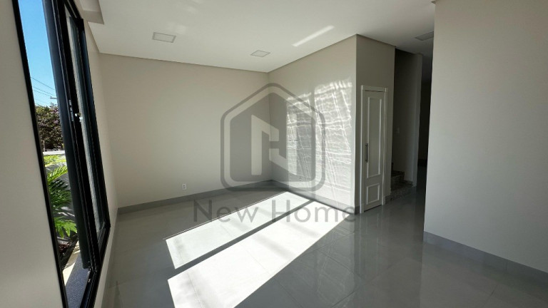 Imagem Casa com 3 Quartos à Venda, 200 m² em Maria Luiza - Cascavel Imagem Casa com 3 Quartos à Venda, 200 m² em Maria Luiza - Cascavel