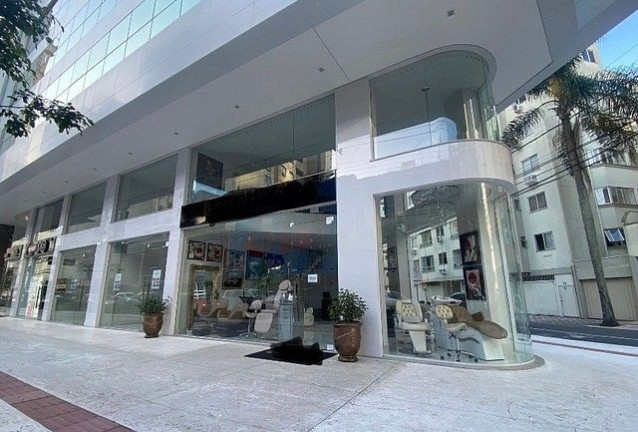 Imagem Sala Comercial à Venda, 83 m² em Centro - Balneário Camboriú Imagem Sala Comercial à Venda, 83 m² em Centro - Balneário Camboriú