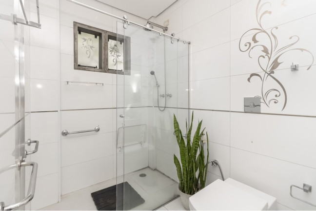 Imagem Casa com 3 Quartos à Venda, em Vila Mariana - São Paulo Imagem Casa com 3 Quartos à Venda, em Vila Mariana - São Paulo