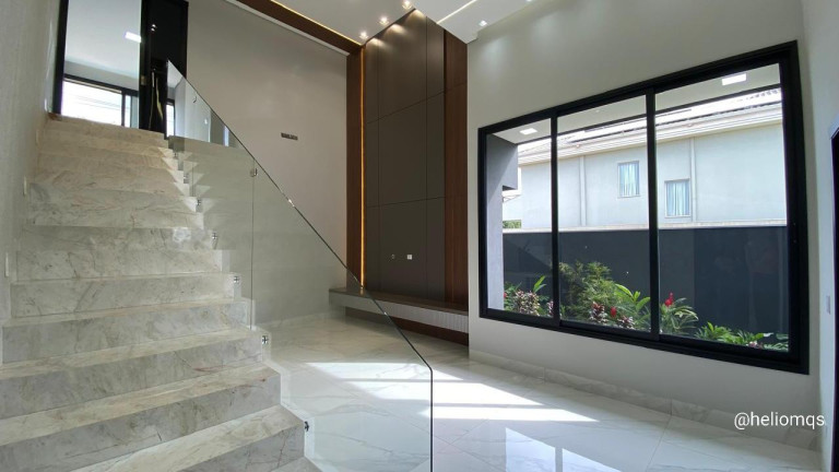 Imagem Sobrado com 5 Quartos à Venda, 256 m² em Residencial Alphaville Iii - Campo Grande