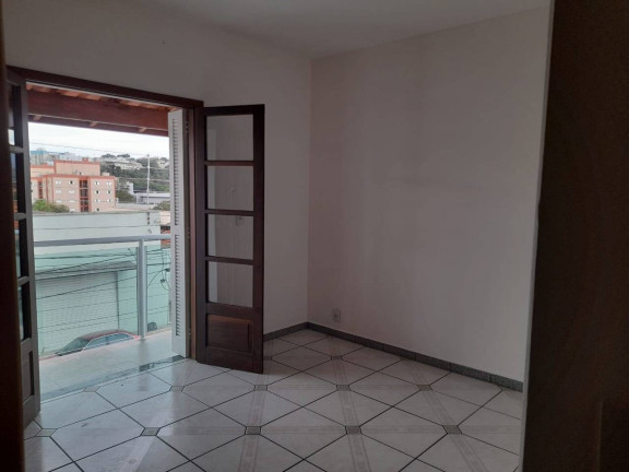 Imagem Sobrado com 3 Quartos à Venda, 225 m² em Alvinópolis - Atibaia