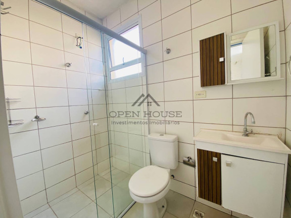 Imagem Casa com 2 Quartos à Venda, 52 m² em Botucatu