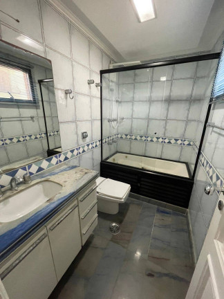Imagem Cobertura com 4 Quartos para Alugar,  em Pitangueiras - Guarujá