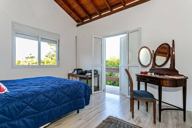 Casa com 4 Quartos à Venda,  em Lagoa Da Conceição - Florianópolis