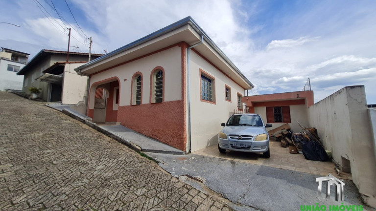 Imagem Casa com 3 Quartos à Venda, 124 m² em Centro - Bragança Paulista Imagem Casa com 3 Quartos à Venda, 124 m² em Centro - Bragança Paulista