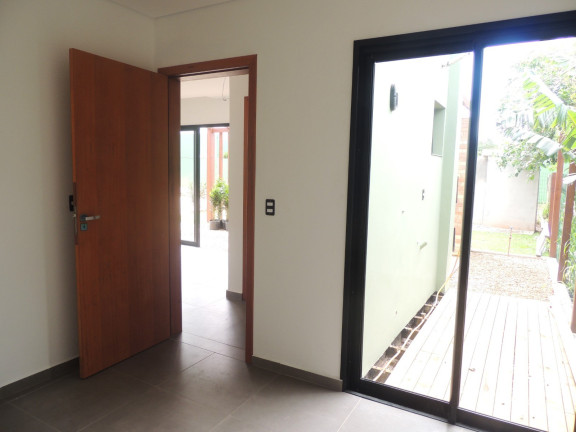 Imagem Casa com 3 Quartos à Venda, 106 m² em Ambrósio - Garopaba Imagem Casa com 3 Quartos à Venda, 106 m² em Ambrósio - Garopaba