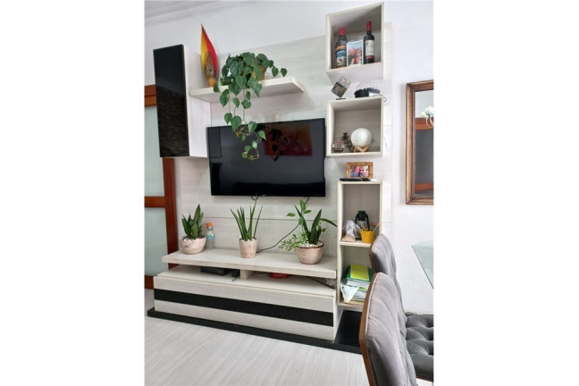 Imagem Apartamento com 2 Quartos à Venda, 92 m² em Santa Cecília - Porto Alegre Imagem Apartamento com 2 Quartos à Venda, 92 m² em Santa Cecília - Porto Alegre