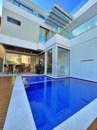 Imagem Casa com 5 Quartos à Venda, 340 m² em Recreio Dos Bandeirantes - Rio De Janeiro Imagem Casa com 5 Quartos à Venda, 340 m² em Recreio Dos Bandeirantes - Rio De Janeiro