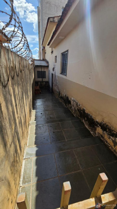 Imagem Casa com 4 Quartos à Venda, 255 m² em São Francisco - Patos De Minas Imagem Casa com 4 Quartos à Venda, 255 m² em São Francisco - Patos De Minas