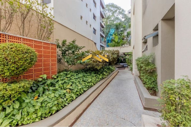 Imagem Apartamento com 2 Quartos à Venda, 45 m² em Aclimação - São Paulo