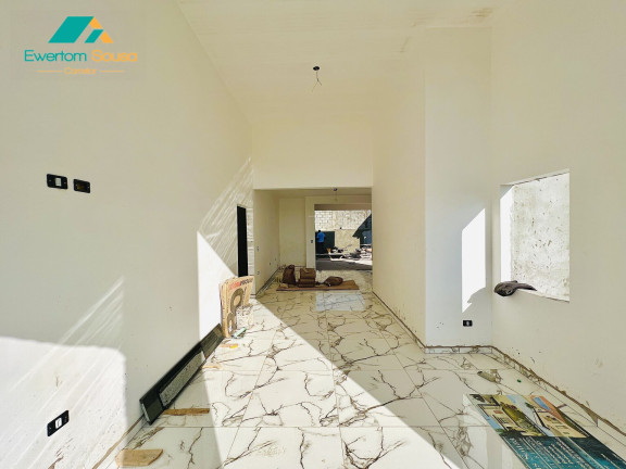 Imagem Casa com 3 Quartos à Venda, 116 m² em Centro - Mairiporã Imagem Casa com 3 Quartos à Venda, 116 m² em Centro - Mairiporã