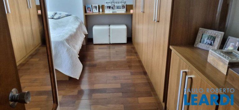 Imagem Apartamento com 4 Quartos à Venda, 198 m² em Vila Assunção - Santo André Imagem Apartamento com 4 Quartos à Venda, 198 m² em Vila Assunção - Santo André