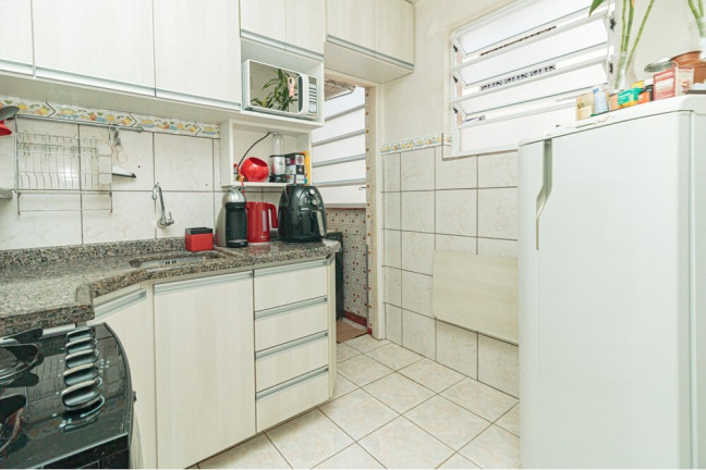 Imagem Imóvel com 2 Quartos à Venda, 48 m² em Passo Da Areia - Porto Alegre Imagem Imóvel com 2 Quartos à Venda, 48 m² em Passo Da Areia - Porto Alegre