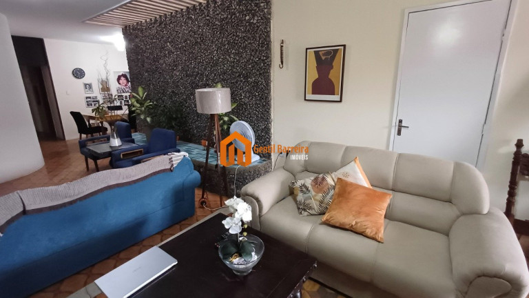 Imagem Casa com 3 Quartos à Venda, 384 m² em São Gerardo - Fortaleza Imagem Casa com 3 Quartos à Venda, 384 m² em São Gerardo - Fortaleza