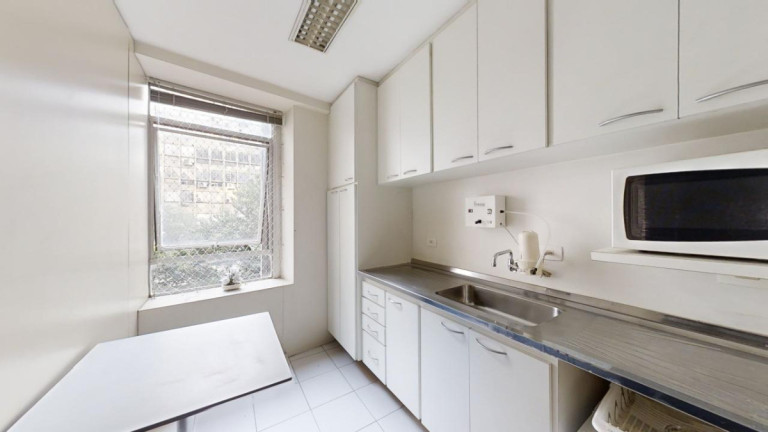 Ponto Comercial à Venda, 128 m² em Jardim Paulistano - São Paulo