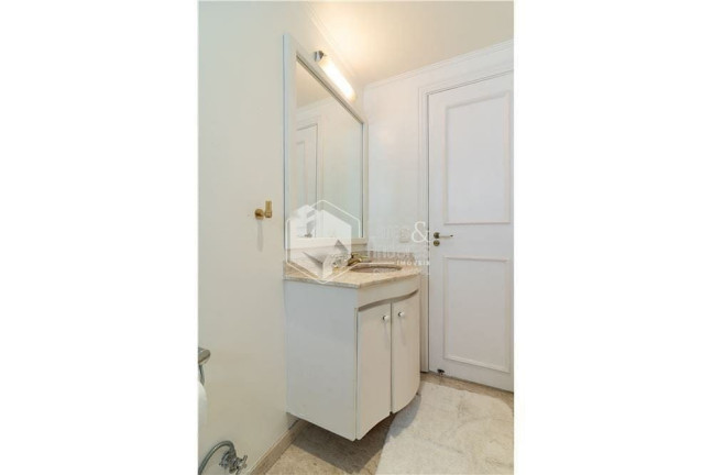 Imagem Apartamento com 4 Quartos à Venda, 251 m² em Real Parque - São Paulo Imagem Apartamento com 4 Quartos à Venda, 251 m² em Real Parque - São Paulo