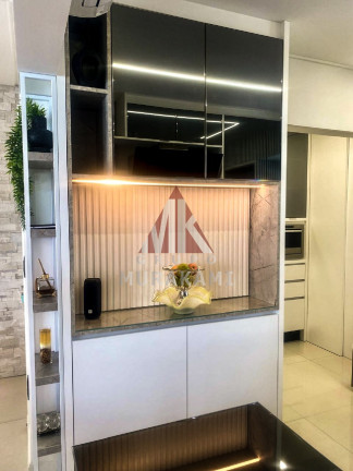 Imagem Imóvel com 4 Quartos à Venda, 137 m² em Centro - Balneário Camboriú Imagem Imóvel com 4 Quartos à Venda, 137 m² em Centro - Balneário Camboriú
