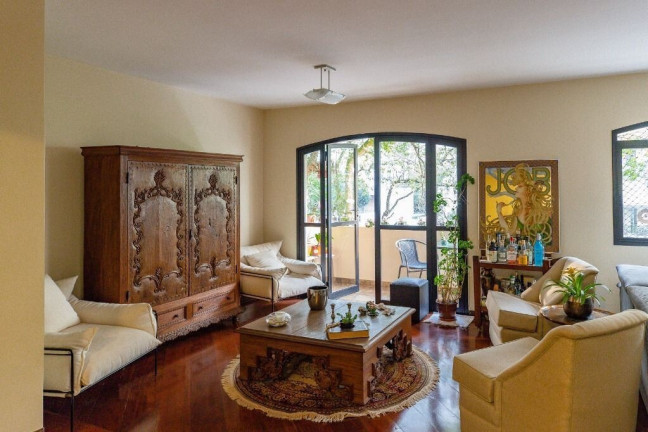 Imagem Apartamento com 4 Quartos à Venda, 185 m² em Moema - São Paulo
