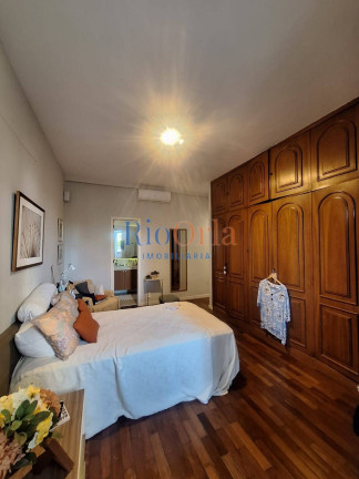 Imagem Apartamento com 4 Quartos à Venda, 180 m² em Barra Da Tijuca - Rio De Janeiro