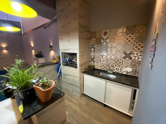 Imagem Casa com 3 Quartos à Venda, 180 m² em Vila Nely - Itaquaquecetuba Imagem Casa com 3 Quartos à Venda, 180 m² em Vila Nely - Itaquaquecetuba