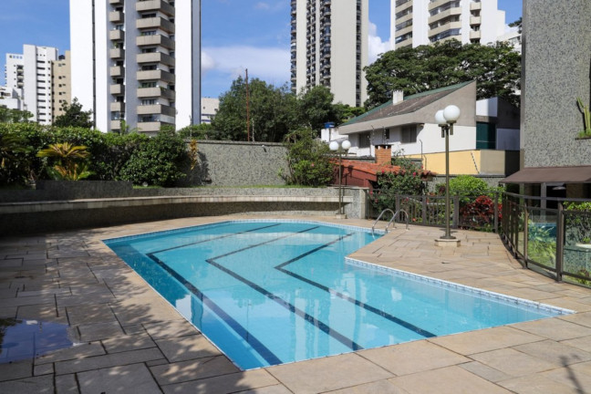 Imagem Imóvel com 4 Quartos à Venda, 155 m² em Moema - São Paulo Imagem Imóvel com 4 Quartos à Venda, 155 m² em Moema - São Paulo
